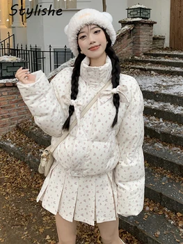 Бяло зимно палто за жени с яка издържа и цветисти принтом, извънгабаритни ватирани палта, сладък Дамски къси якета с цип в корейски стил, всеки ден