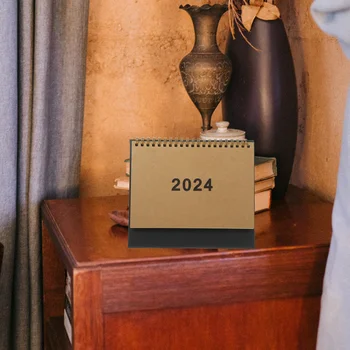 Настолен календар в 2024 година, маса за декорации, Малки календарики в които корици, офис консумативи, пред студенти